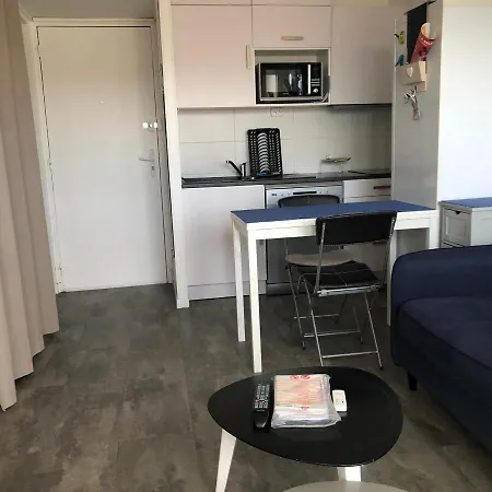 Avec Balcon Proche Des Thermes, Etang Et Commerces - Climatise, Animaux Admis - Fr-1-503-134 Apartment *