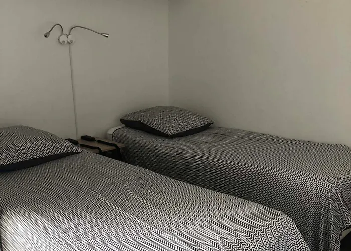 Appartement Lumineux 2 Etoiles Proche Thermes, Climatisation - Fr-1-503-134